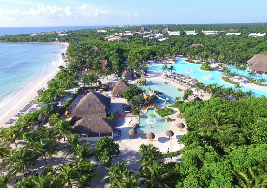 Grand Palladium White Sand Resort · Riviera Maya, Mexico